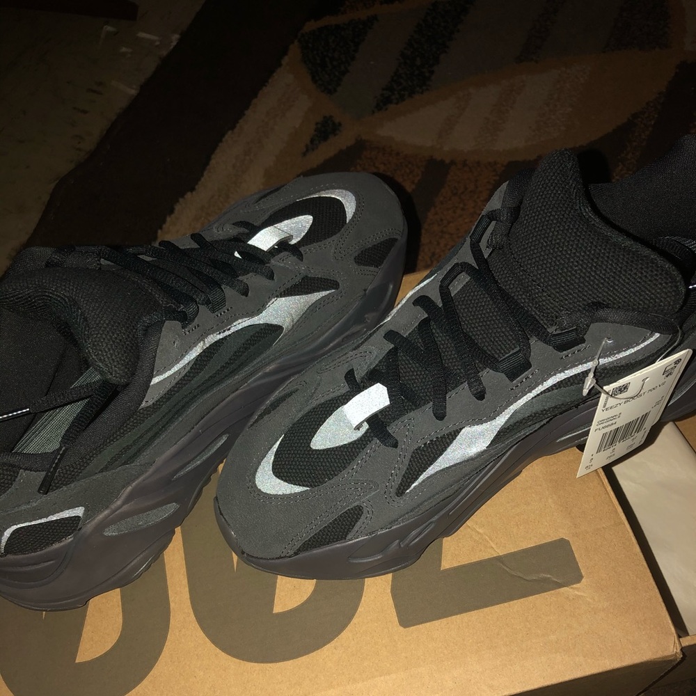Triple Black Yeezy 700